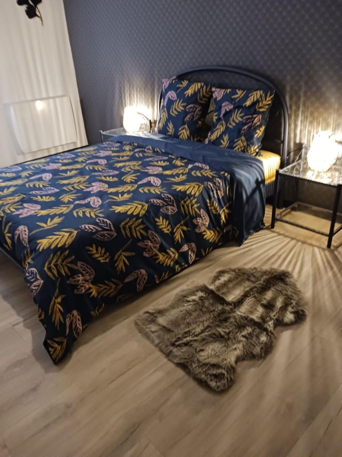 La Sout Apartment La Souterraine Bagian luar foto