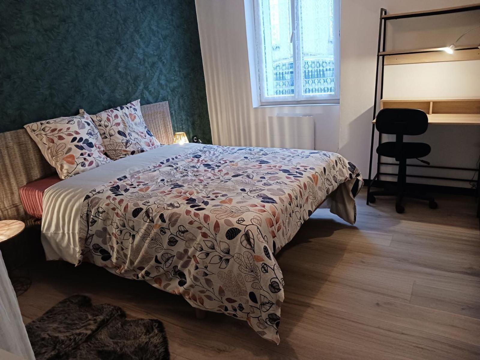 La Sout Apartment La Souterraine Bagian luar foto