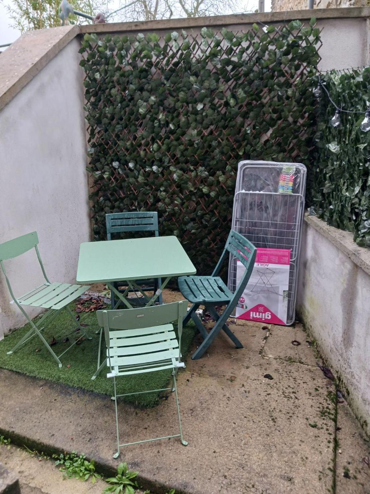La Sout Apartment La Souterraine Bagian luar foto